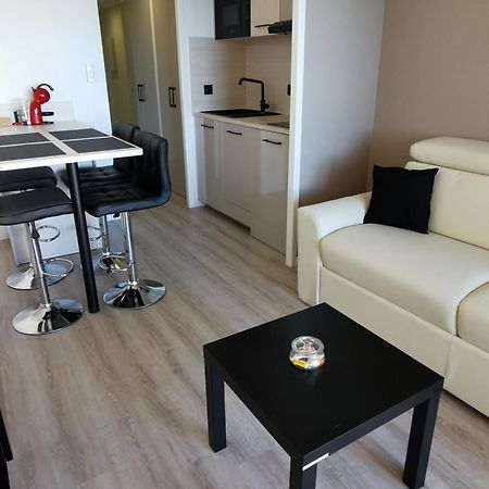 Appartement En Bord De Mer Cannes Exterior photo